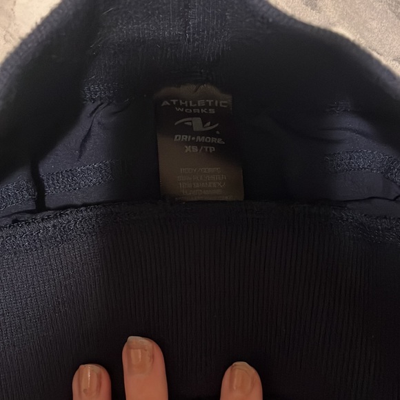 Athletic pants - Picture 3 of 3